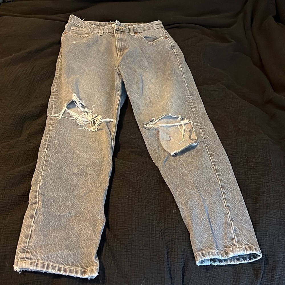 SOLD 🚫🚫🚫 Zara straight leg jeans